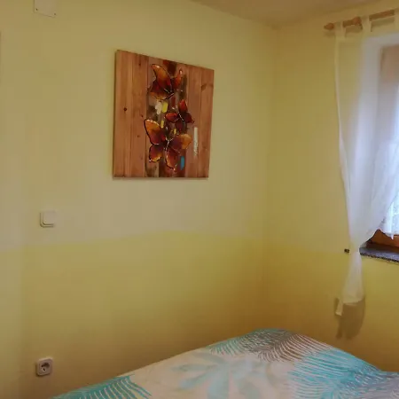 Apartma Marjetica דירה Blejska Dobrava