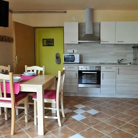Apartma Marjetica